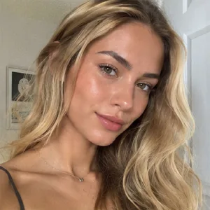 Avery Rose
